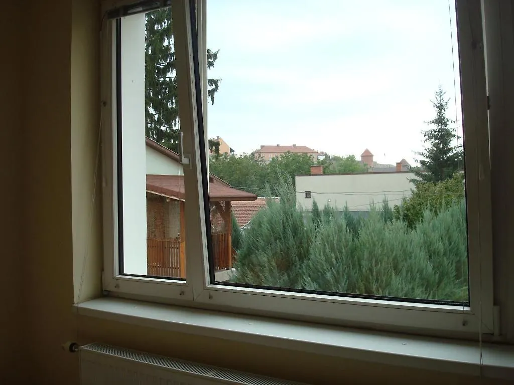 Vincze Vendeghaz Apartment Eger