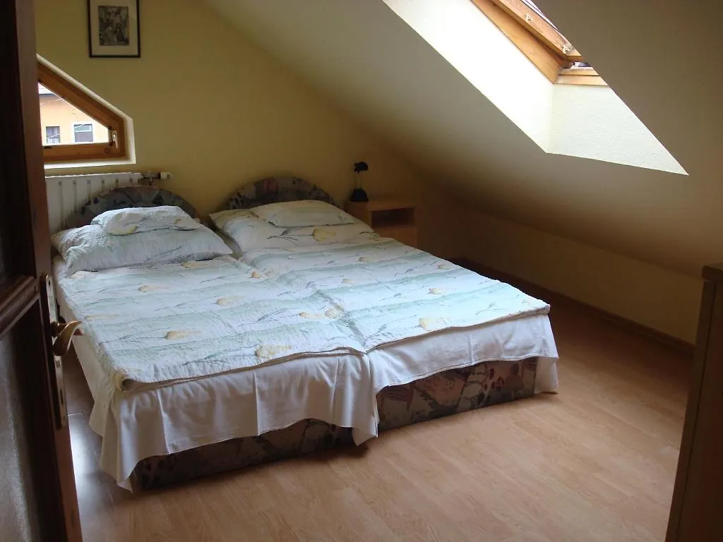Vincze Vendeghaz Apartment Eger