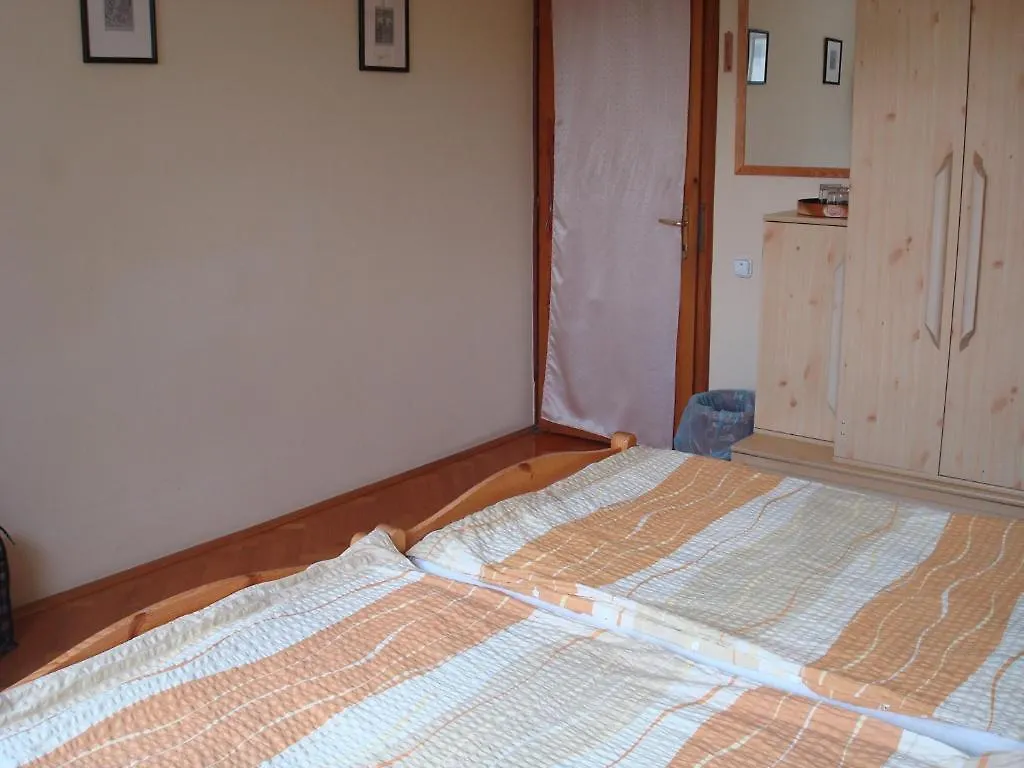 Vincze Vendeghaz Apartment Eger Hungary